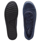 Clarks Women Blue’s Breeze Ayla Ballet Flat Navy Size 5.5