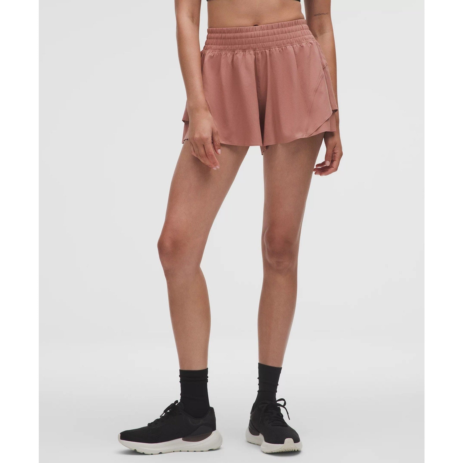 Lululemon Women Shake It Out High-Rise Short 2.5" XS Red Clay