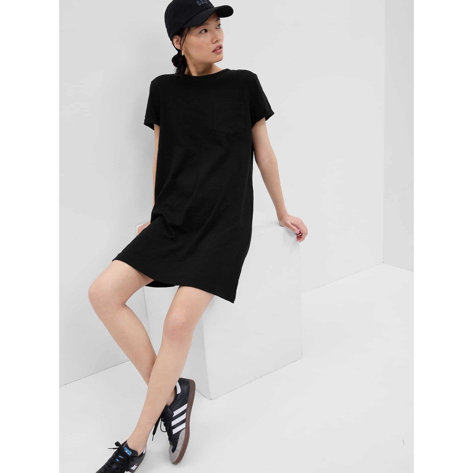 GAP Women Pocket T-Shirt Dress Black Size M