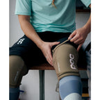 POC VPD Air Knee Armor – Aragonite Brown Medium